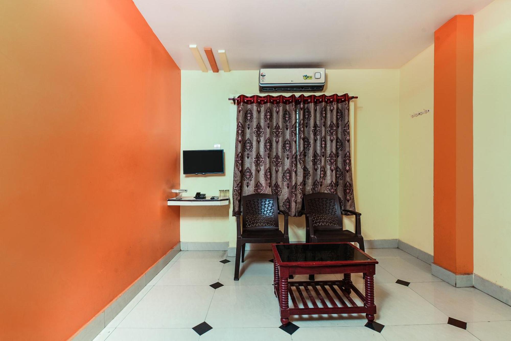 Hotel O Sindhura Guest House Raspari Palao Exterior foto
