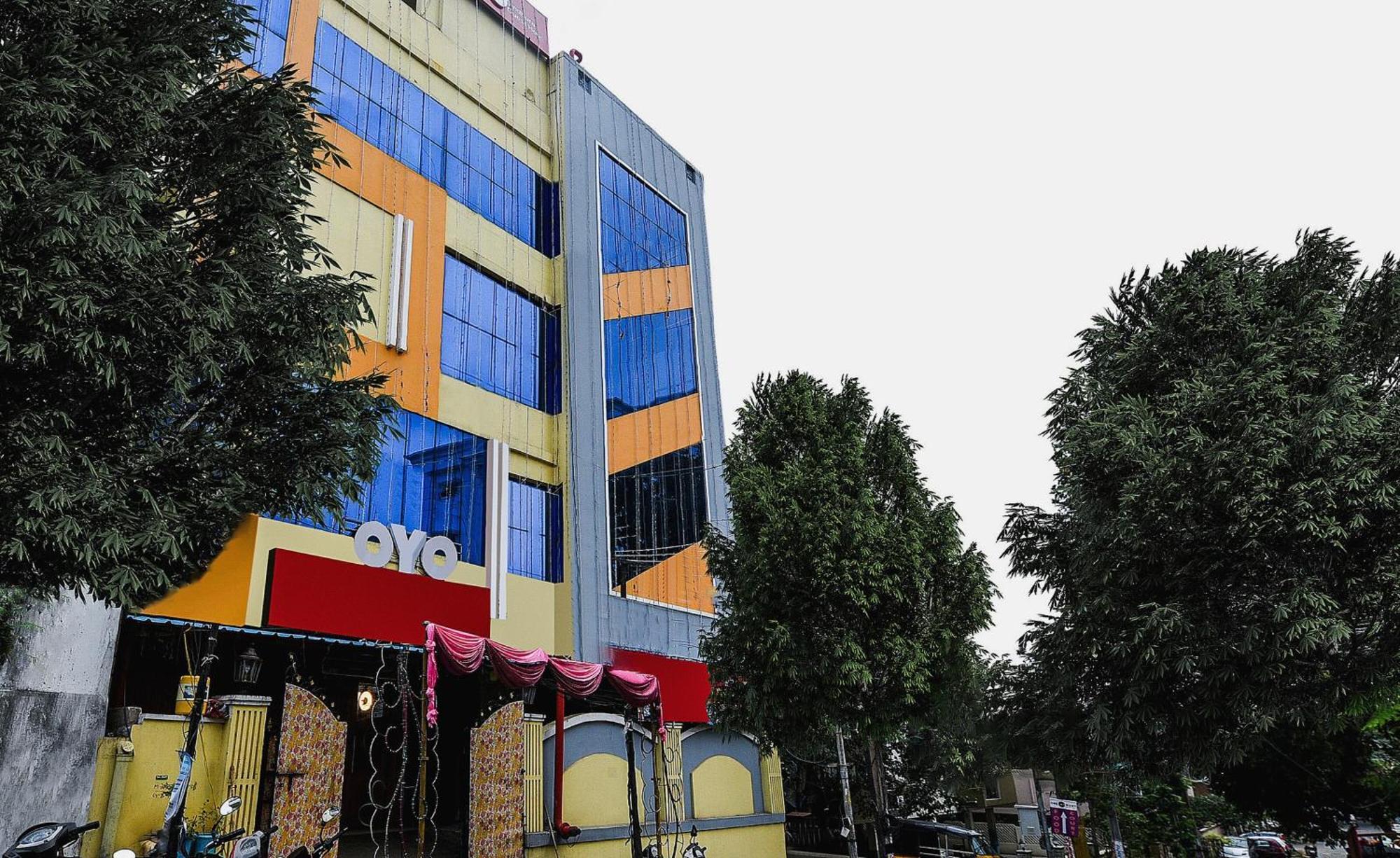 Hotel O Sindhura Guest House Raspari Palao Exterior foto